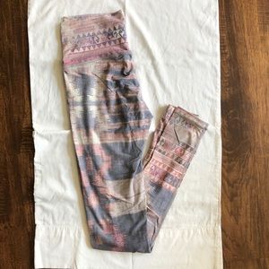 Yoga over the heel leggings